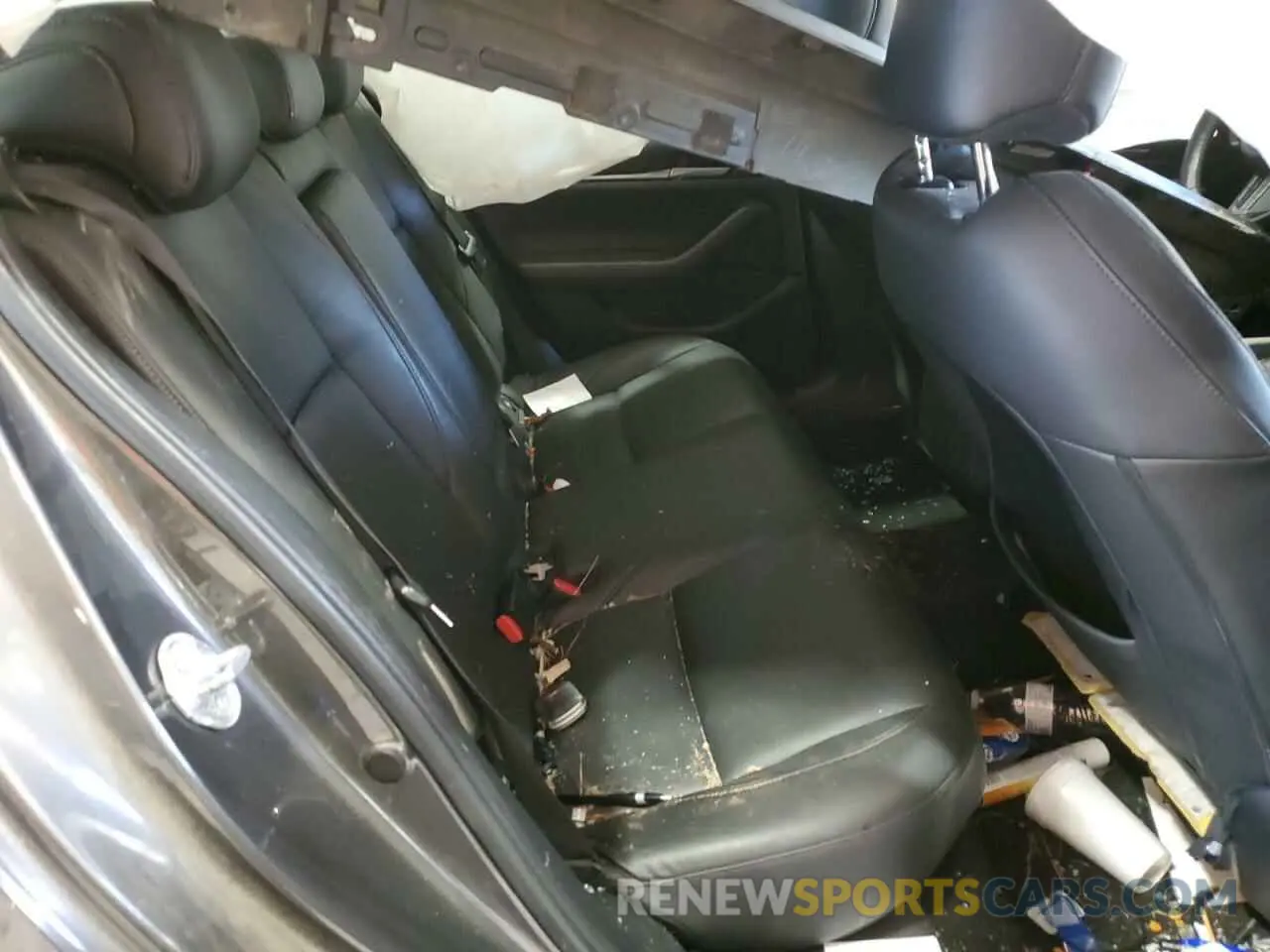 10 fotografías del automóvil dañado 3MZBPACL2LM131820 MAZDA 3 2020