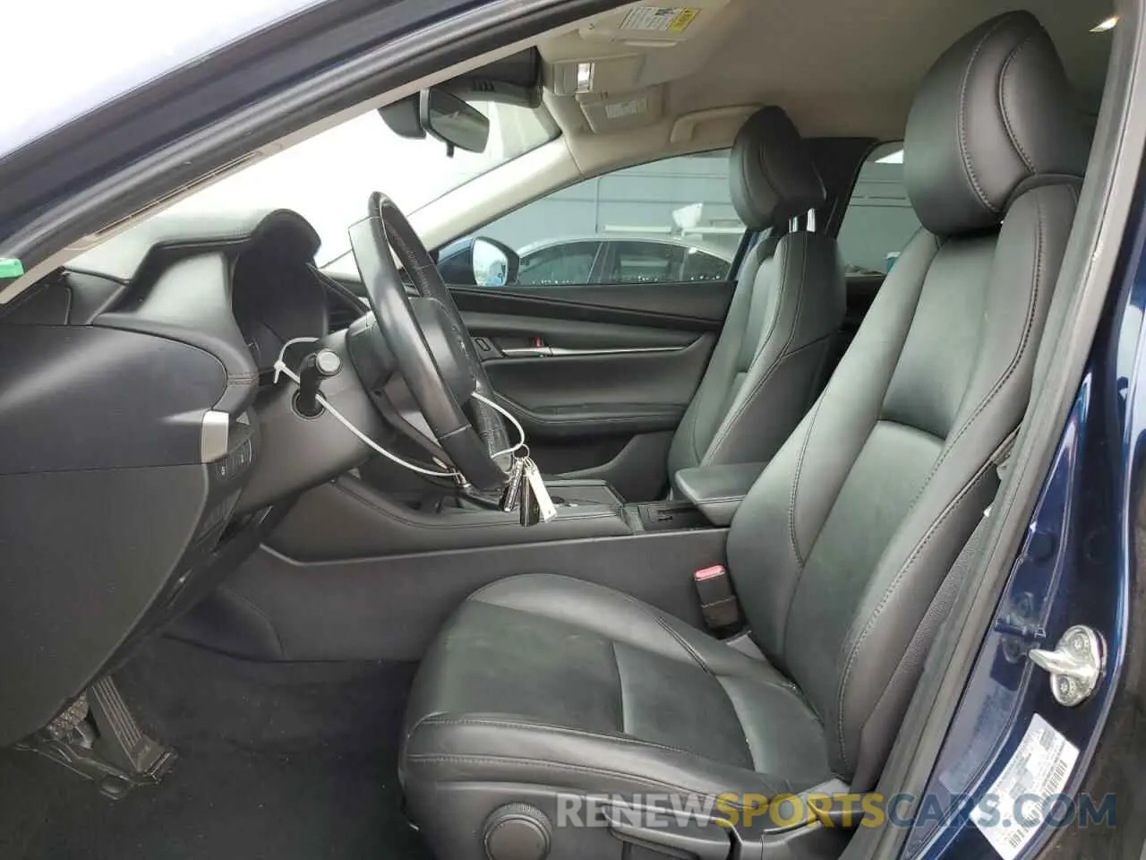 7 fotografías del automóvil dañado 3MZBPACLXLM125408 MAZDA 3 2020