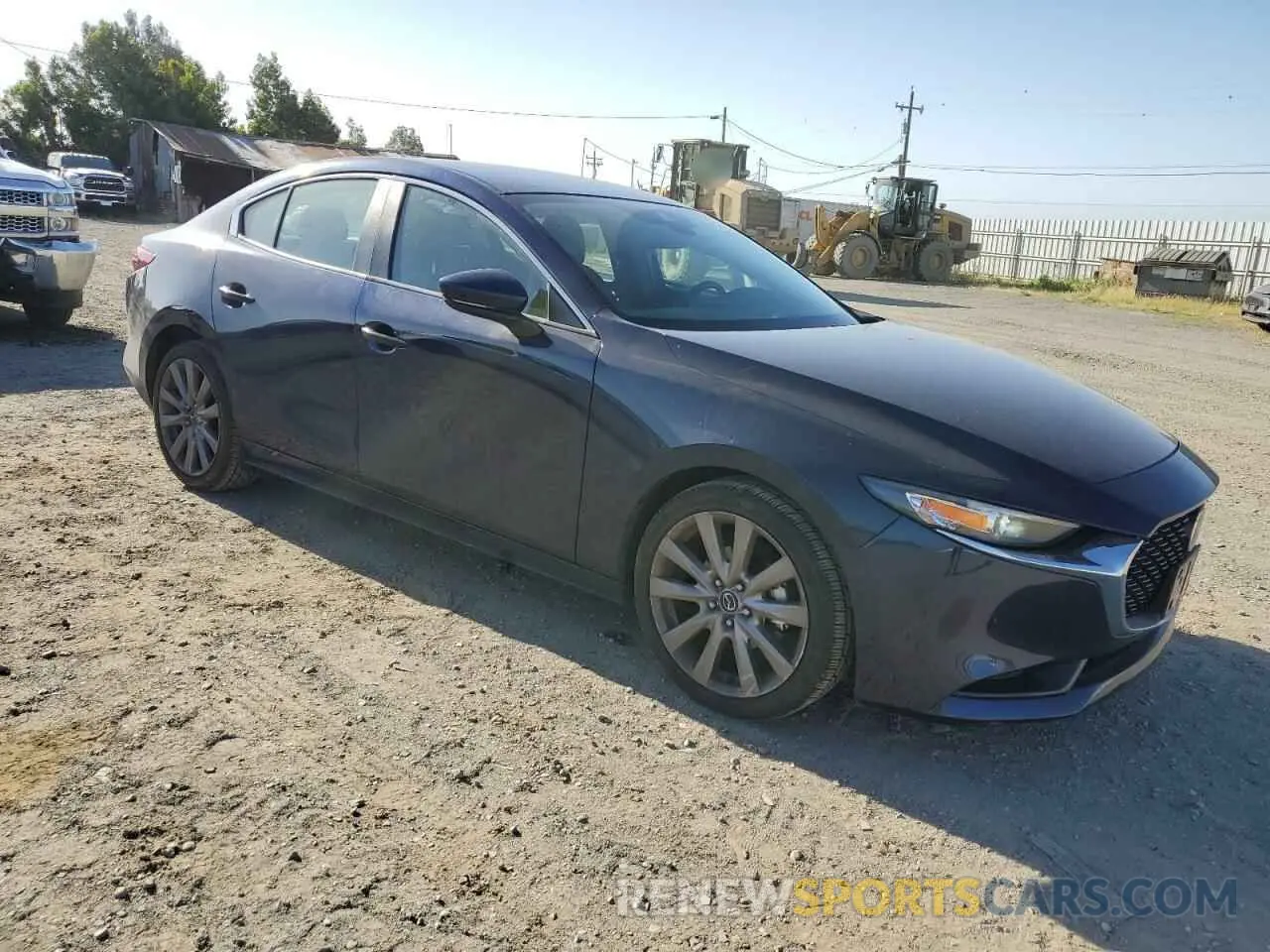 4 fotografías del automóvil dañado 3MZBPADL2LM118323 MAZDA 3 2020