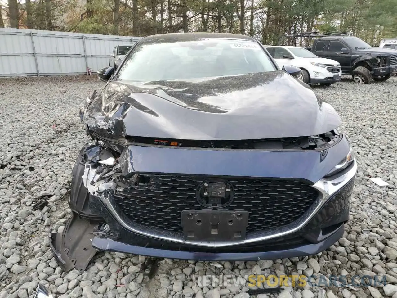 5 fotografías del automóvil dañado 3MZBPBDM6LM126214 MAZDA 3 2020