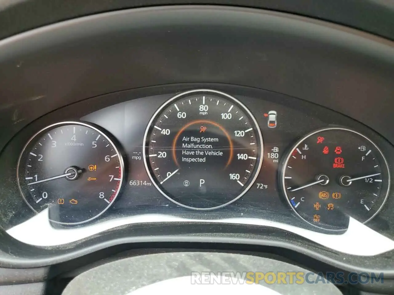 9 fotografías del automóvil dañado JM1BPACL7L1171987 MAZDA 3 2020