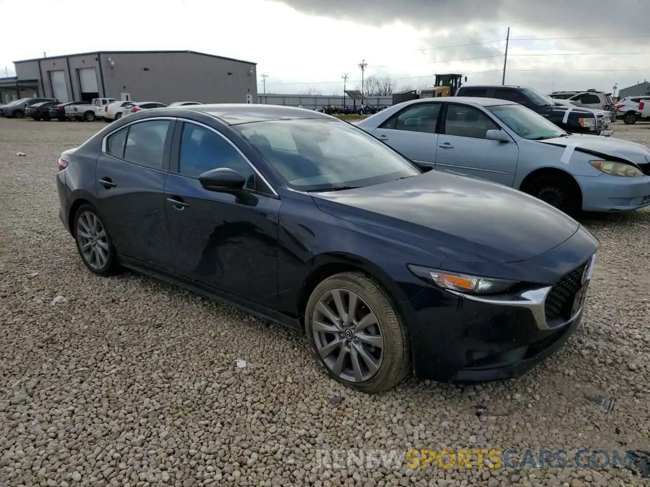4 fotografías del automóvil dañado JM1BPACL7L1173223 MAZDA 3 2020