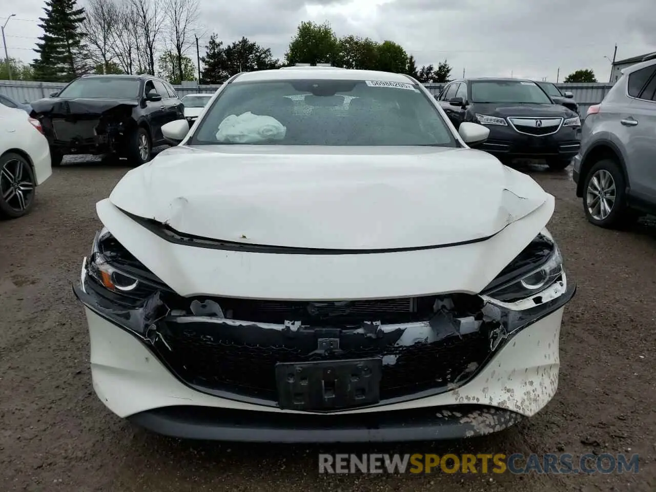 5 fotografías del automóvil dañado JM1BPAK71L1160827 MAZDA 3 2020