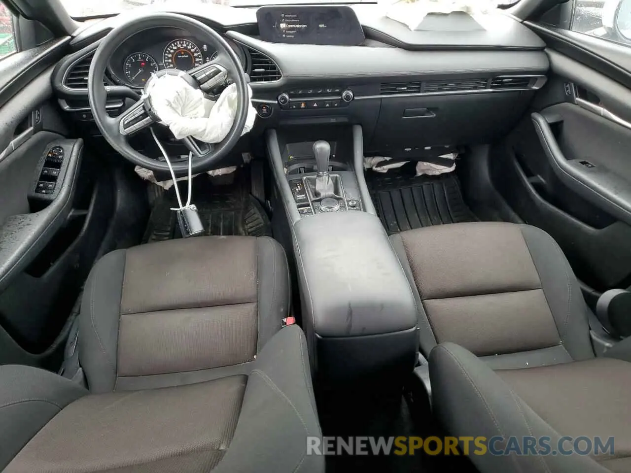 9 fotografías del automóvil dañado JM1BPAK71L1160827 MAZDA 3 2020