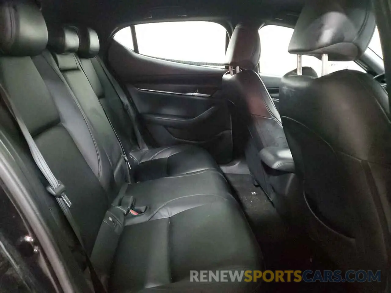 10 fotografías del automóvil dañado JM1BPALM6L1157409 MAZDA 3 2020