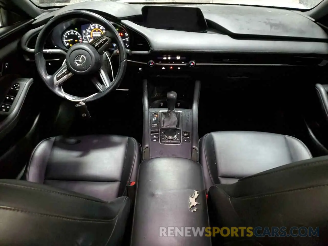 8 fotografías del automóvil dañado JM1BPALM6L1157409 MAZDA 3 2020