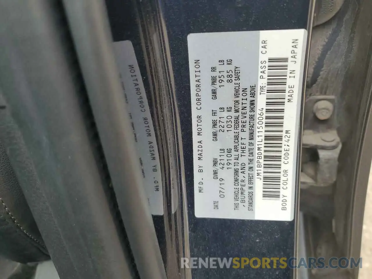 12 fotografías del automóvil dañado JM1BPBDM1L1150064 MAZDA 3 2020