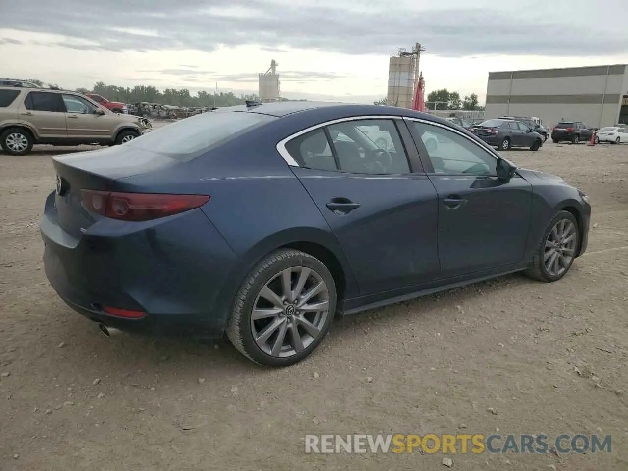 3 fotografías del automóvil dañado JM1BPBDM1L1150064 MAZDA 3 2020
