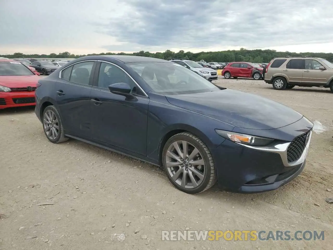 4 fotografías del automóvil dañado JM1BPBDM1L1150064 MAZDA 3 2020