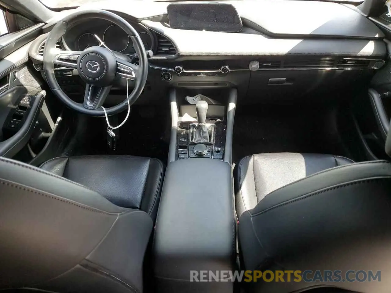 8 fotografías del automóvil dañado JM1BPBMMXL1153156 MAZDA 3 2020