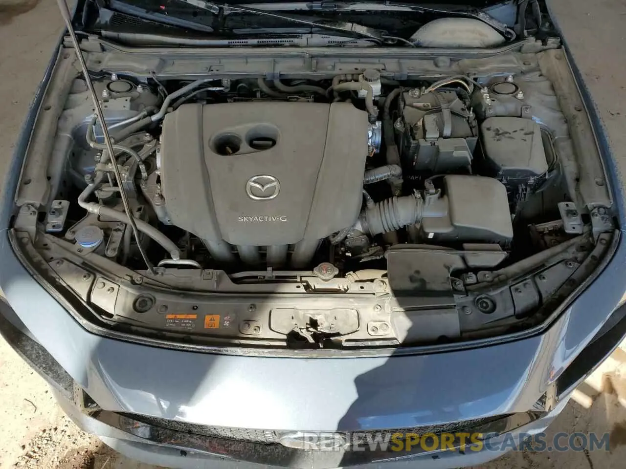 11 fotografías del automóvil dañado JM1BPBNM2L1158561 MAZDA 3 2020