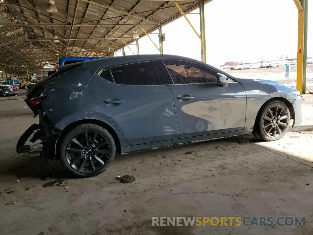 3 fotografías del automóvil dañado JM1BPBNM2L1158561 MAZDA 3 2020