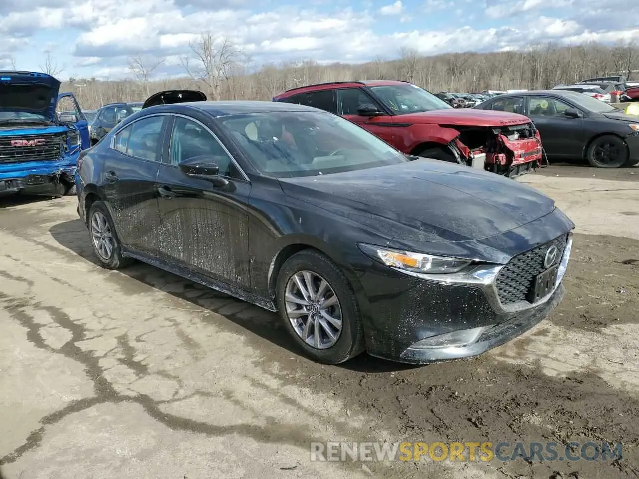 4 fotografías del automóvil dañado 3MZBPAA74MM201678 MAZDA 3 2021
