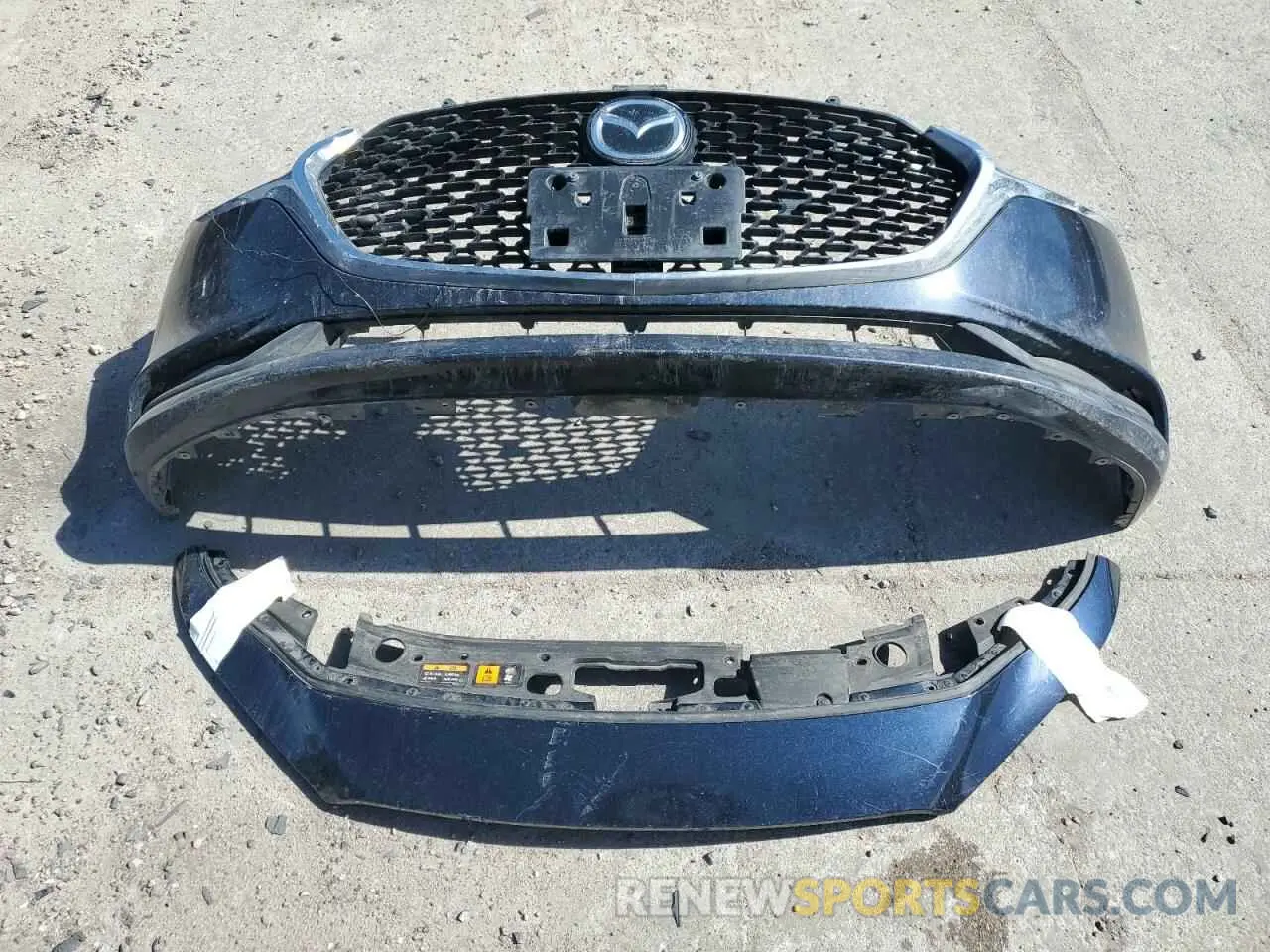 12 fotografías del automóvil dañado 3MZBPABL9MM253920 MAZDA 3 2021