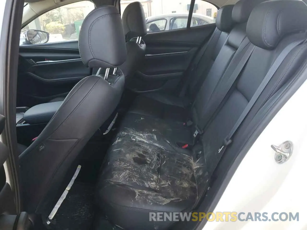 10 fotografías del automóvil dañado 3MZBPABM5MM207137 MAZDA 3 2021