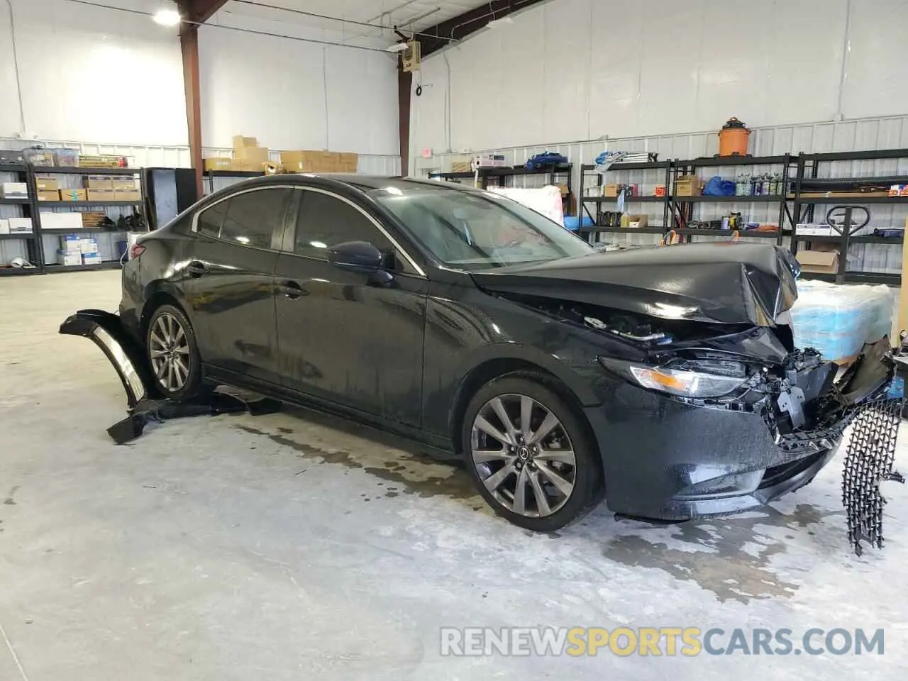 4 fotografías del automóvil dañado 3MZBPABMXMM208025 MAZDA 3 2021