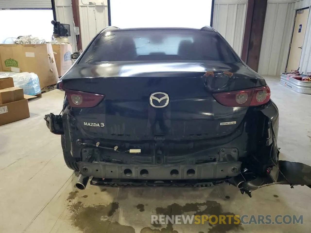 6 fotografías del automóvil dañado 3MZBPABMXMM208025 MAZDA 3 2021