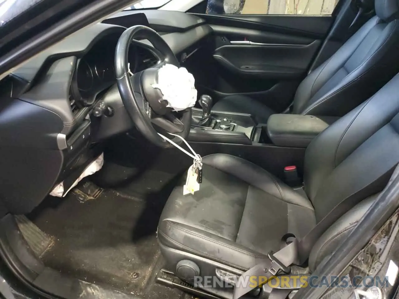7 fotografías del automóvil dañado 3MZBPABMXMM208025 MAZDA 3 2021