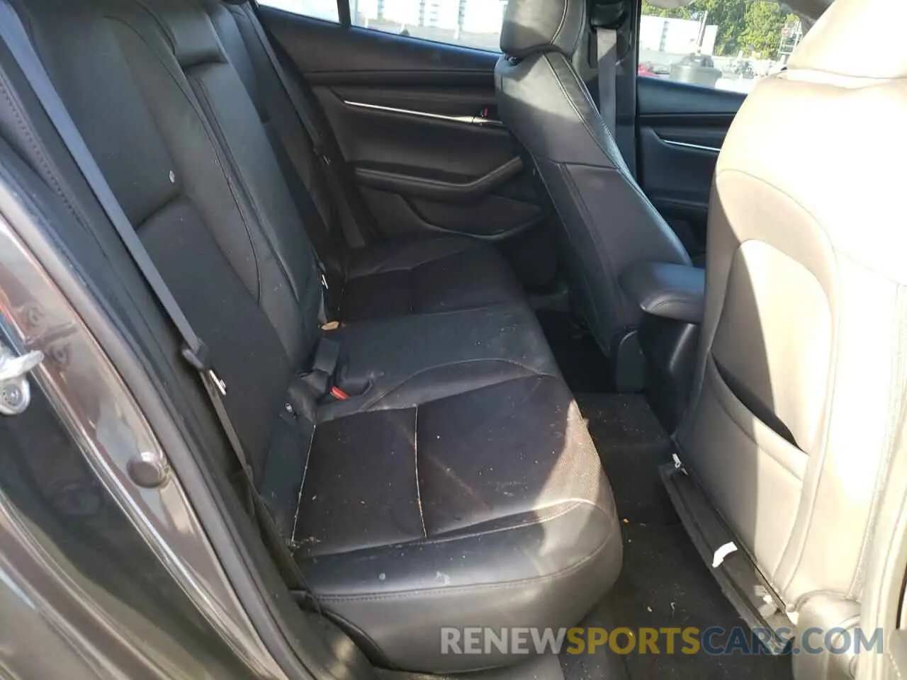 10 fotografías del automóvil dañado 3MZBPADL0MM200357 MAZDA 3 2021
