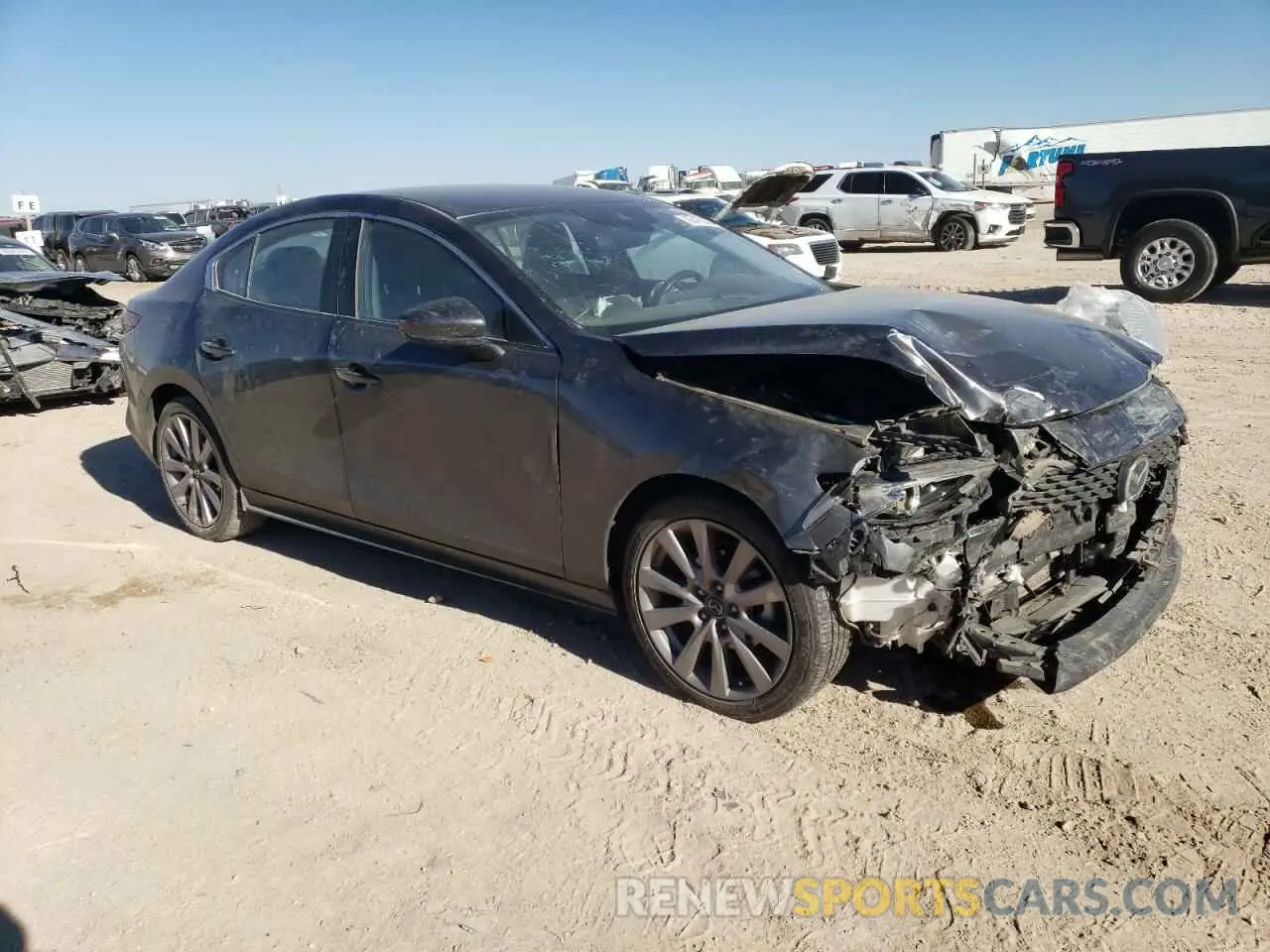 4 fotografías del automóvil dañado JM1BPABL5M1334400 MAZDA 3 2021