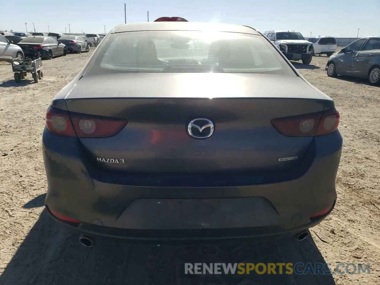 6 fotografías del automóvil dañado JM1BPABL5M1334400 MAZDA 3 2021