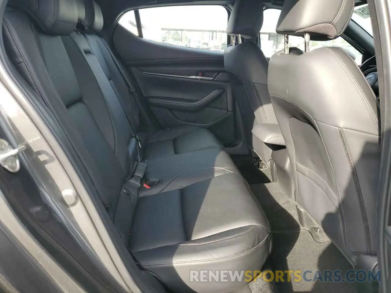 10 fotografías del automóvil dañado JM1BPAKL3M1402256 MAZDA 3 2021