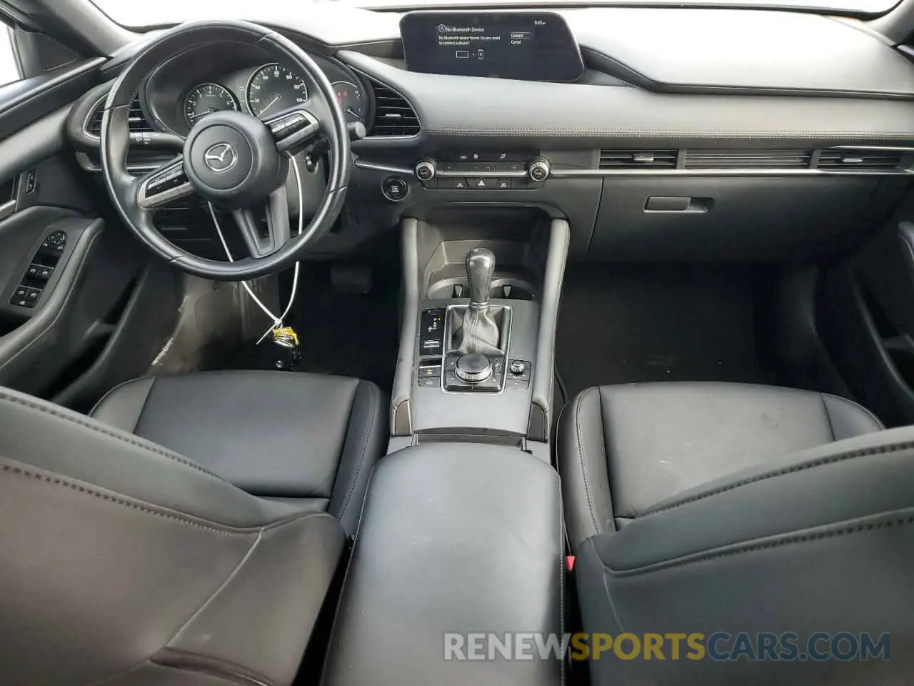 8 fotografías del automóvil dañado JM1BPAKL3M1402256 MAZDA 3 2021