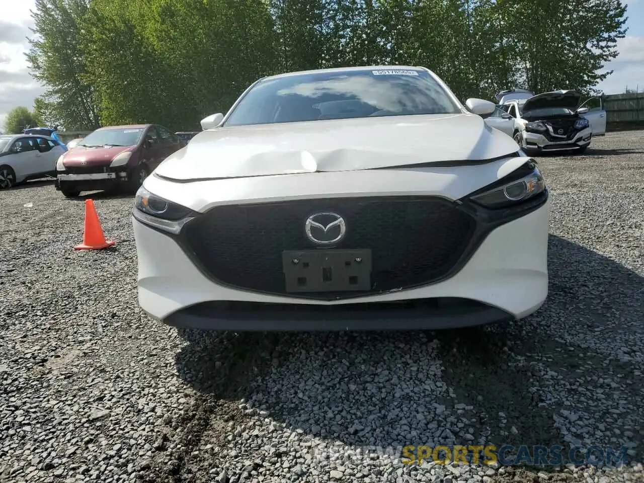 5 fotografías del automóvil dañado JM1BPALL2M1305466 MAZDA 3 2021