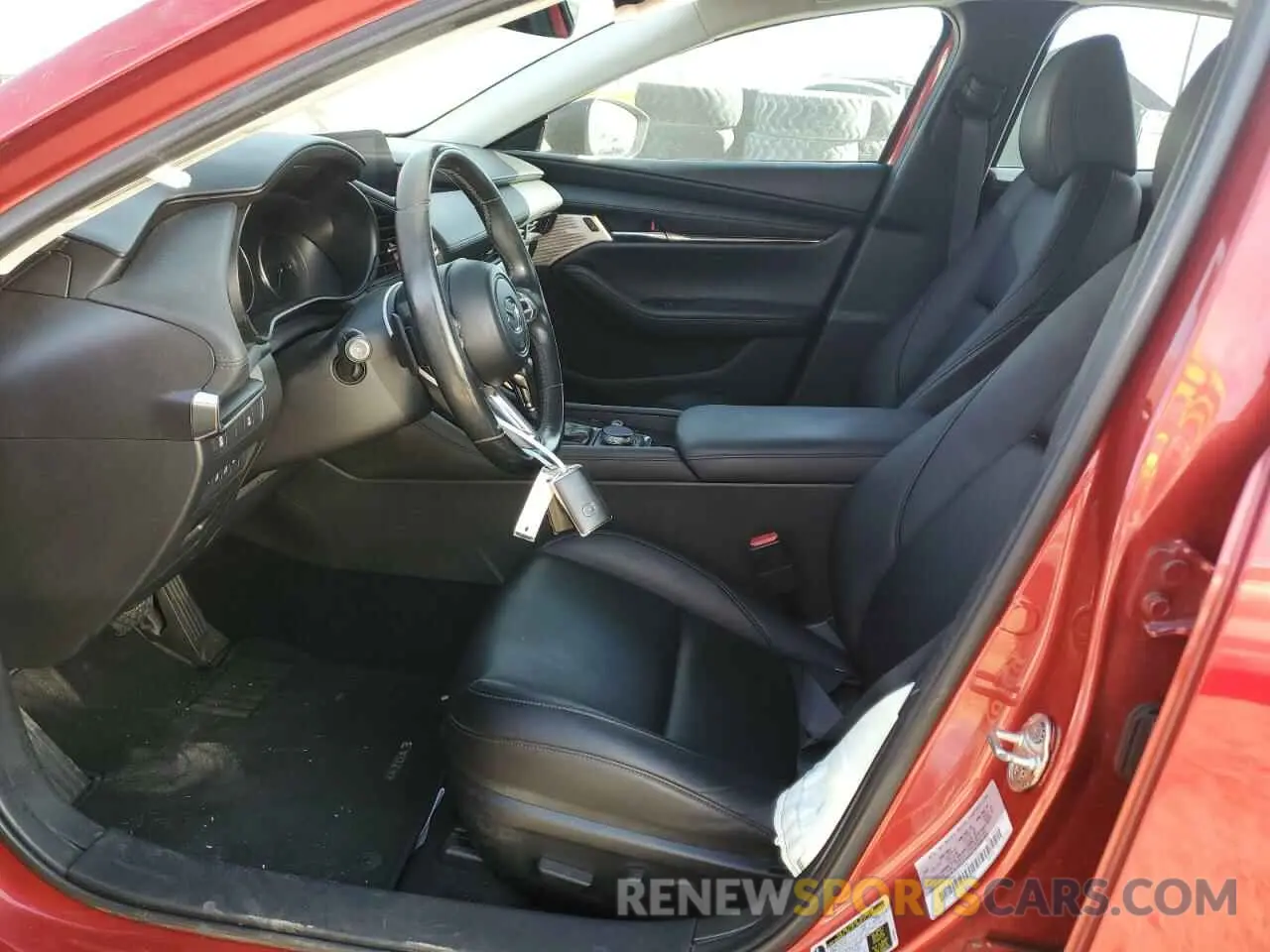 7 fotografías del automóvil dañado JM1BPBAY3M1313001 MAZDA 3 2021