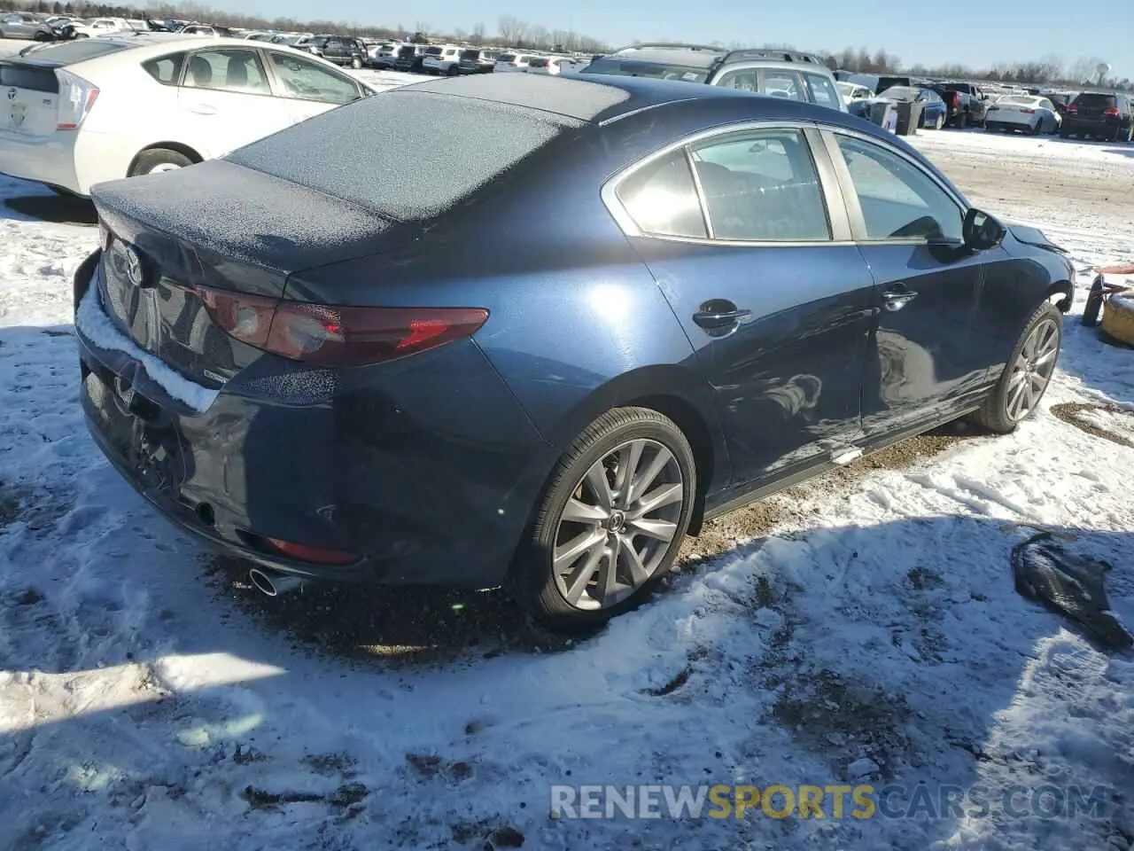 3 fotografías del automóvil dañado JM1BPBCL0M1331151 MAZDA 3 2021