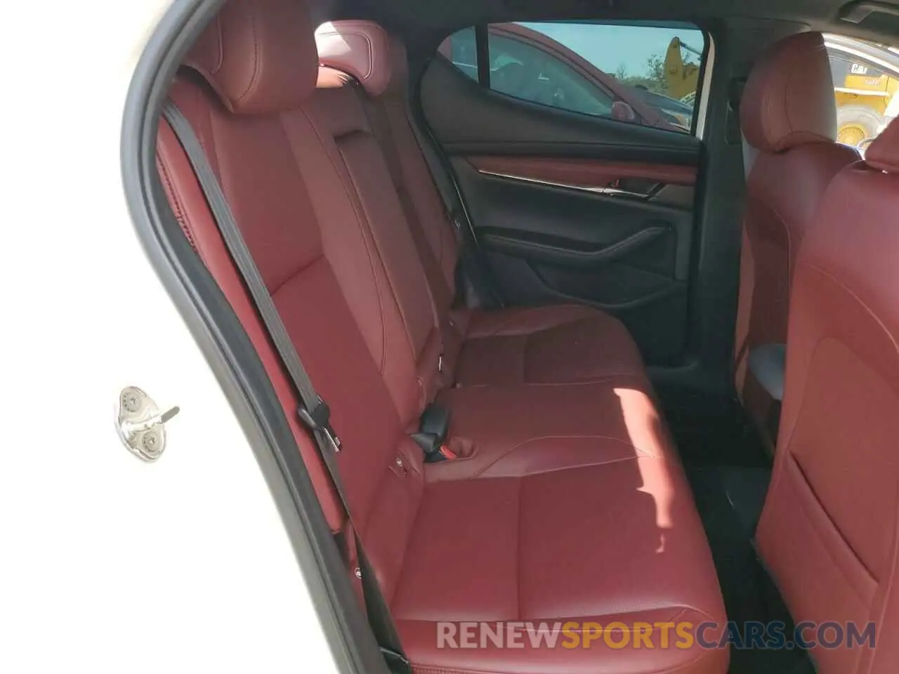 10 fotografías del automóvil dañado JM1BPBNY5M1334328 MAZDA 3 2021