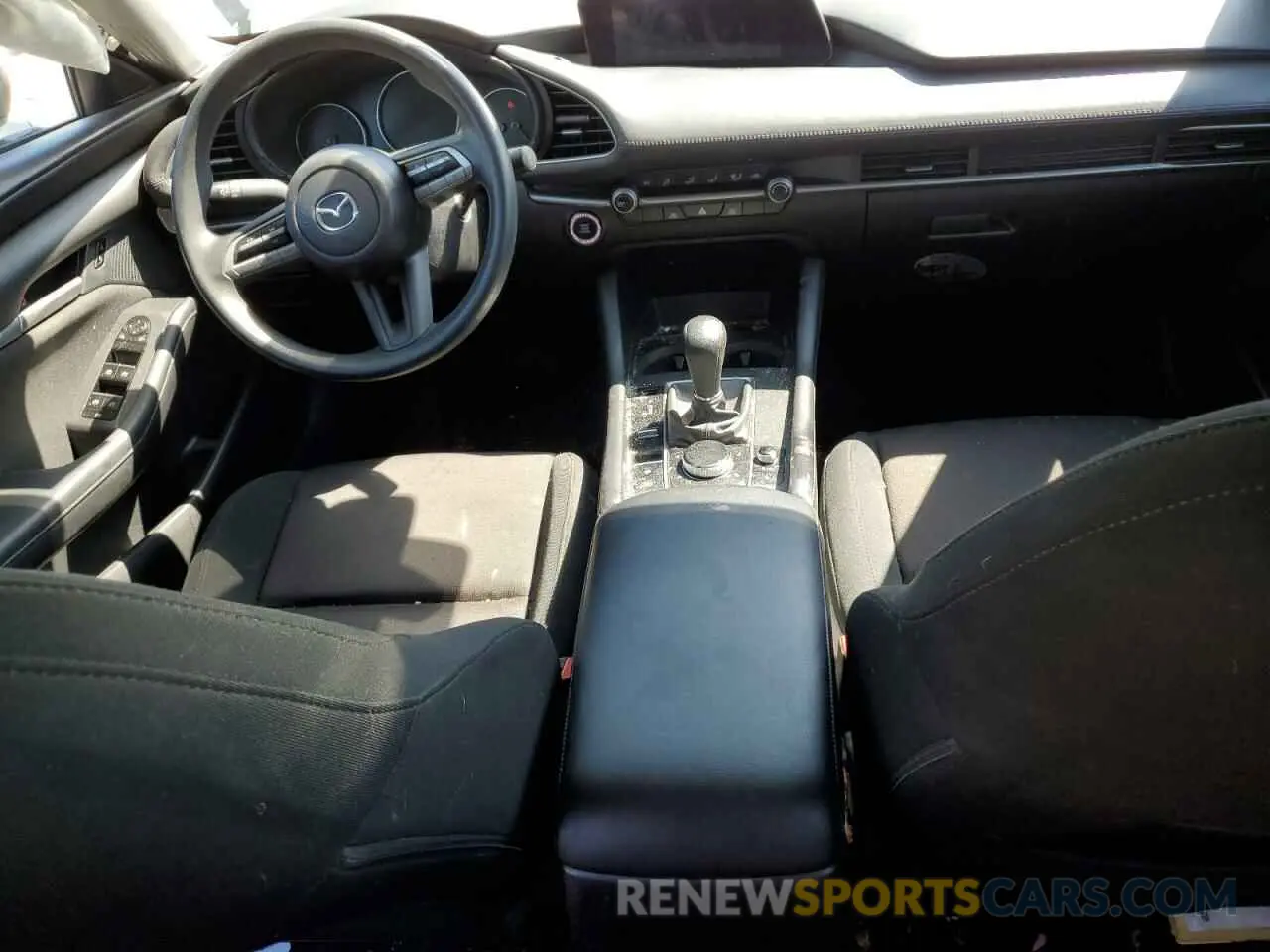 8 fotografías del automóvil dañado 3MZBPAAL2NM301597 MAZDA 3 2022