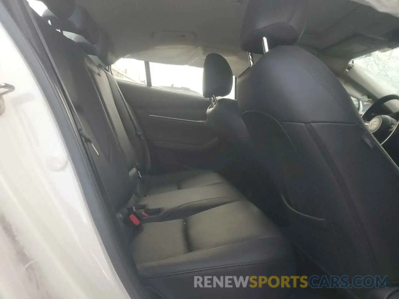 10 fotografías del automóvil dañado 3MZBPACL3NM309088 MAZDA 3 2022