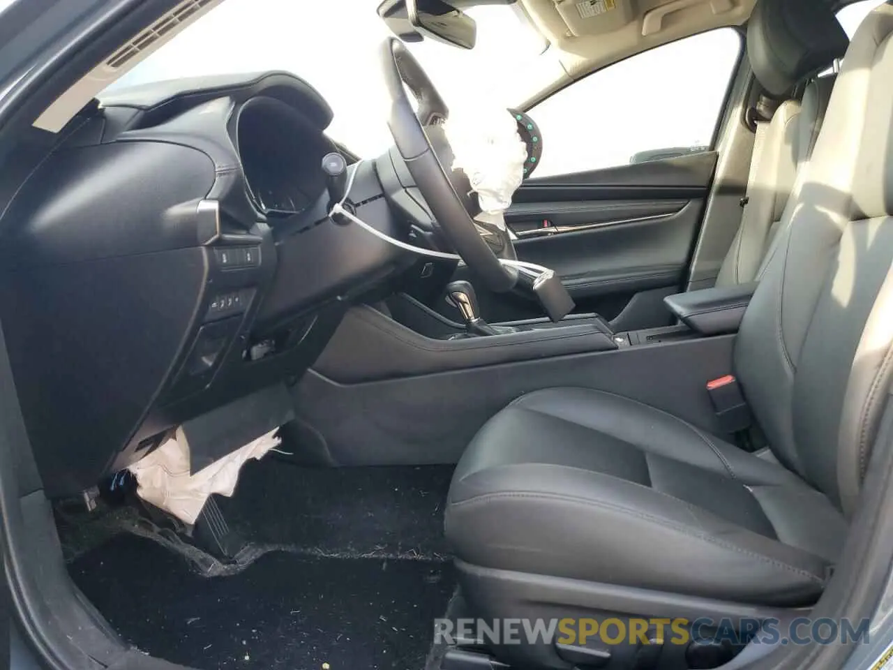 7 fotografías del automóvil dañado 3MZBPBAY4NM319231 MAZDA 3 2022
