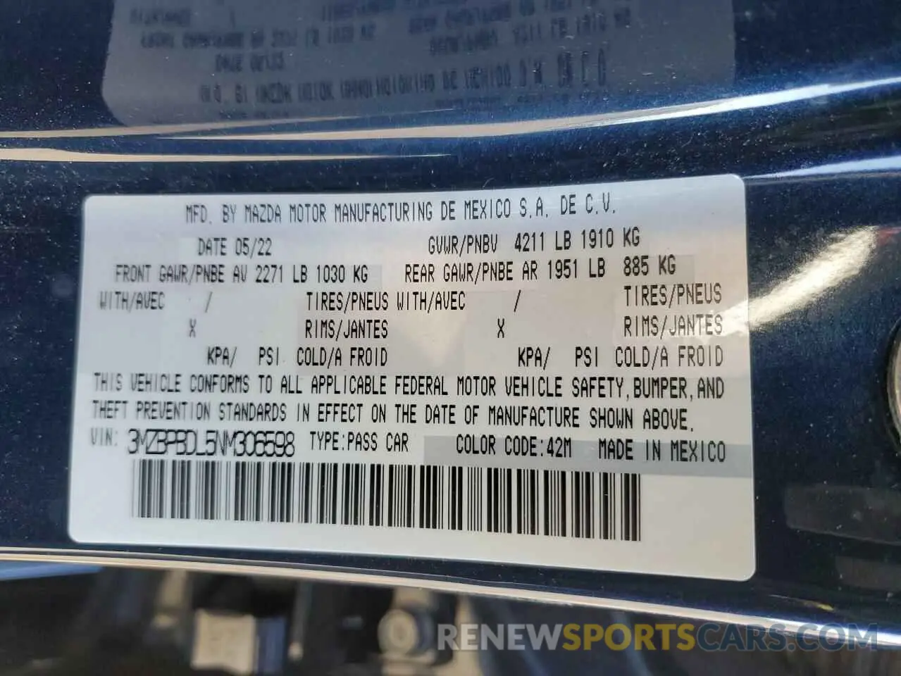 12 fotografías del automóvil dañado 3MZBPBDL5NM306598 MAZDA 3 2022