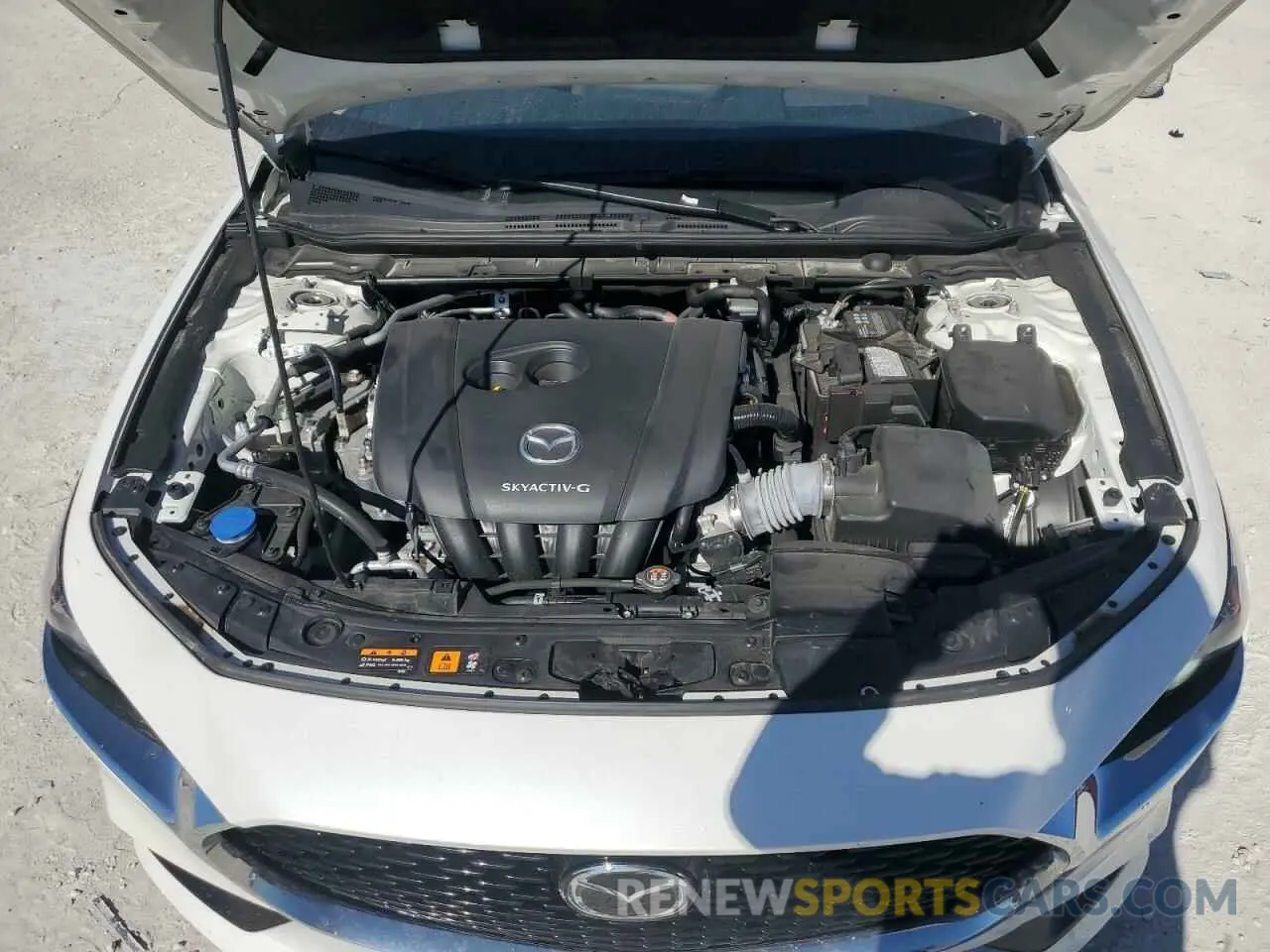 12 fotografías del automóvil dañado 3MZBPBDL8NM318955 MAZDA 3 2022