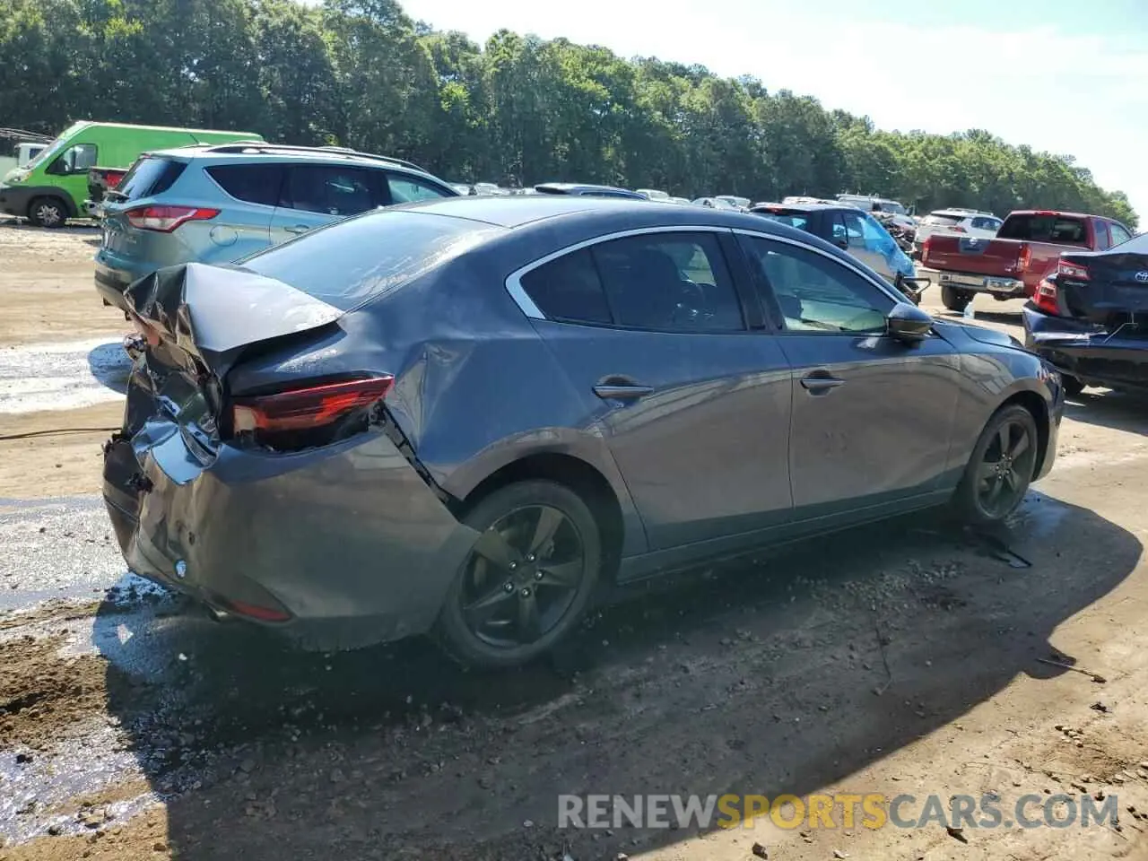 3 fotografías del automóvil dañado JM1BPACL1N1506356 MAZDA 3 2022