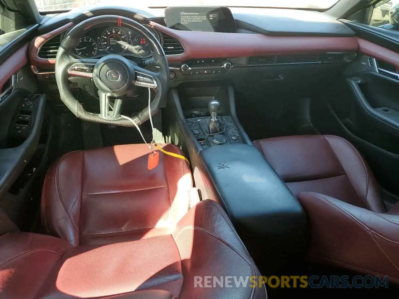 8 fotografías del automóvil dañado JM1BPAML3N1501092 MAZDA 3 2022