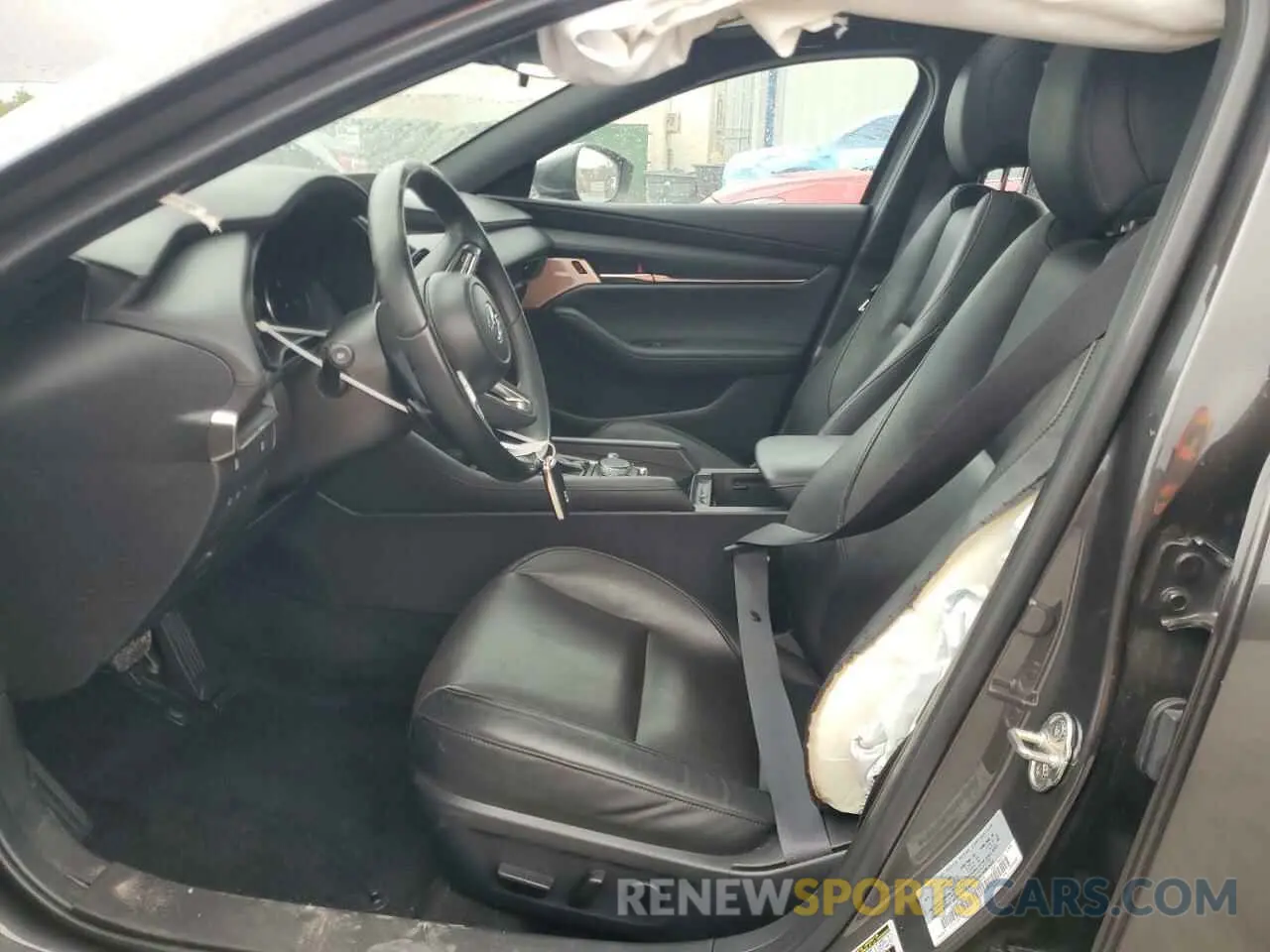 7 fotografías del automóvil dañado JM1BPBML1N1520276 MAZDA 3 2022
