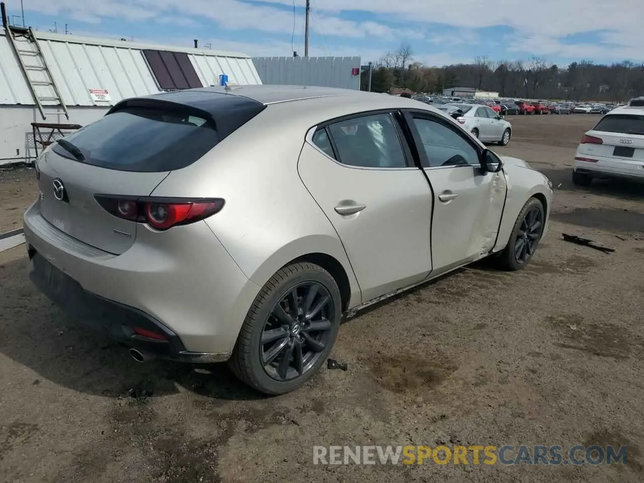 3 fotografías del automóvil dañado JM1BPBML2N1501090 MAZDA 3 2022