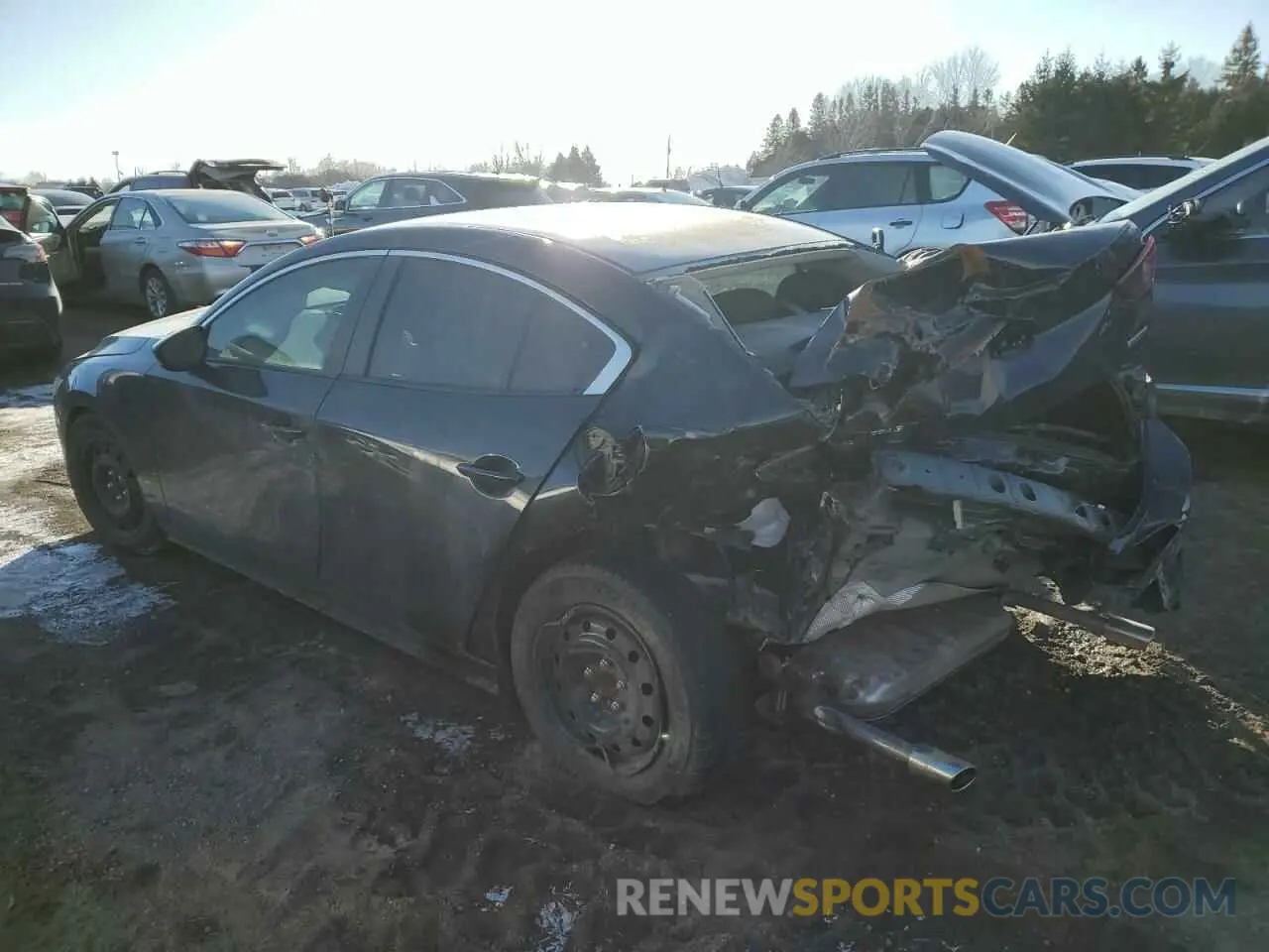 2 fotografías del automóvil dañado 3MZBPAB71PM369670 MAZDA 3 2023