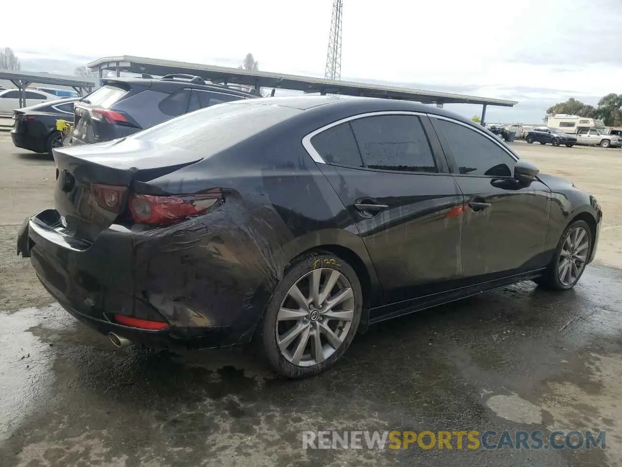 3 fotografías del automóvil dañado 3MZBPABM3PM356635 MAZDA 3 2023