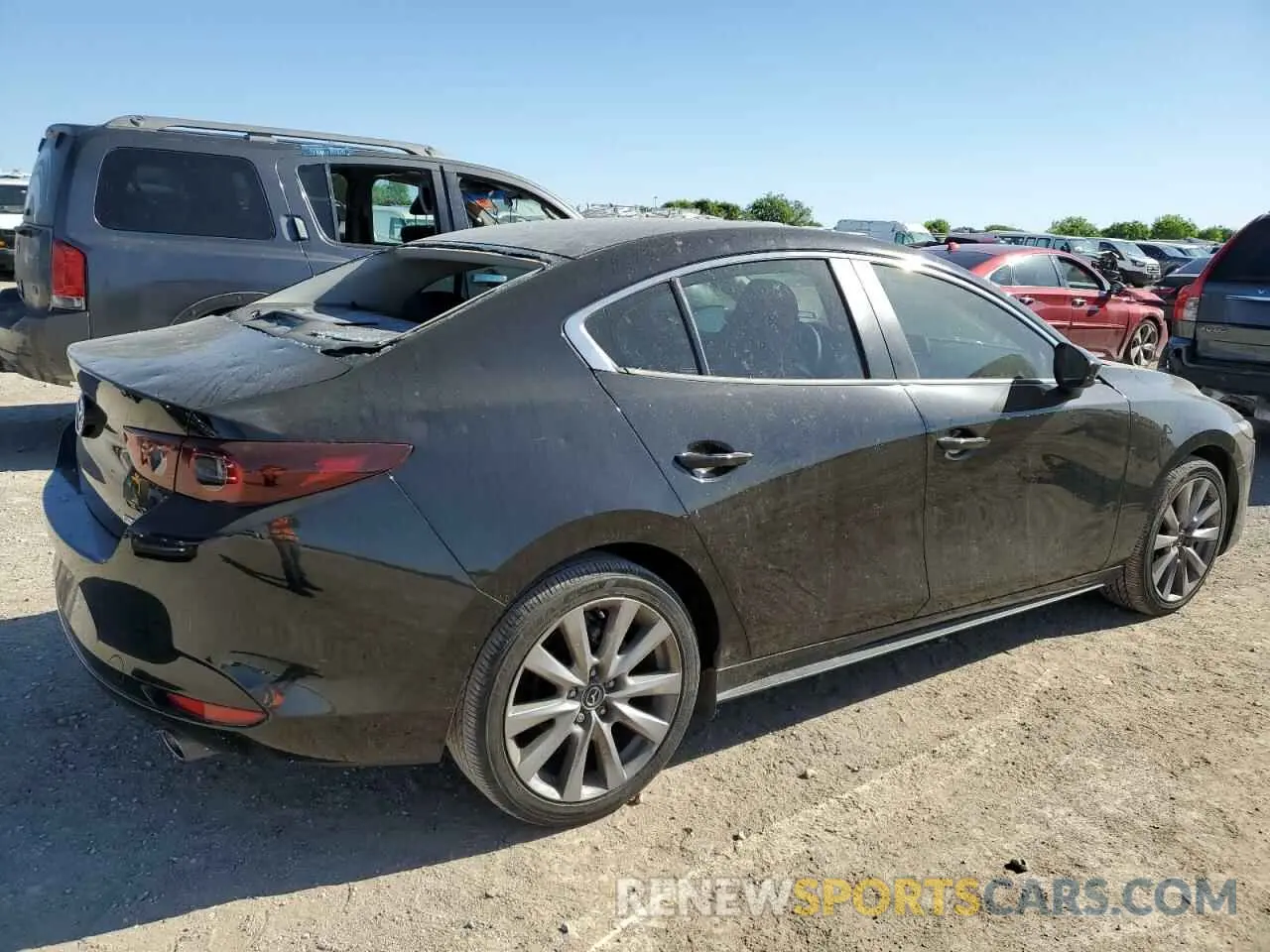 3 fotografías del automóvil dañado 3MZBPABM9PM373312 MAZDA 3 2023
