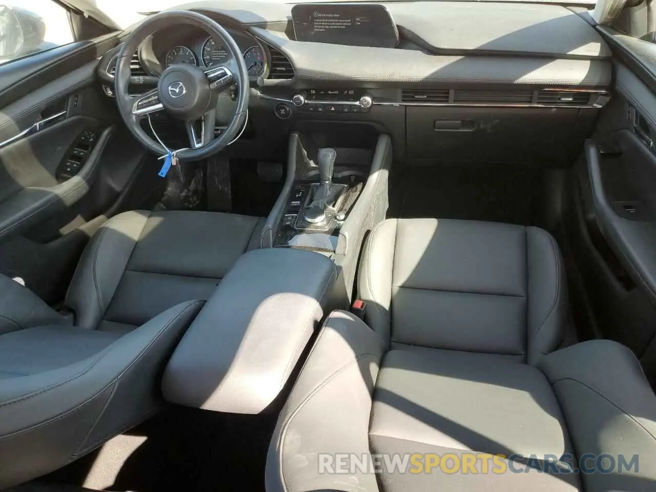 8 fotografías del automóvil dañado 3MZBPACMXPM374998 MAZDA 3 2023