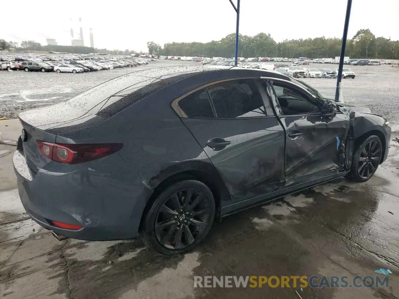 3 fotografías del automóvil dañado 3MZBPBCM4PM370855 MAZDA 3 2023
