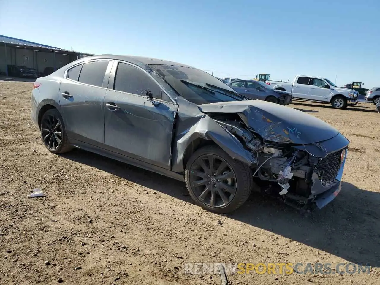 4 fotografías del automóvil dañado 3MZBPBCM5PM361324 MAZDA 3 2023