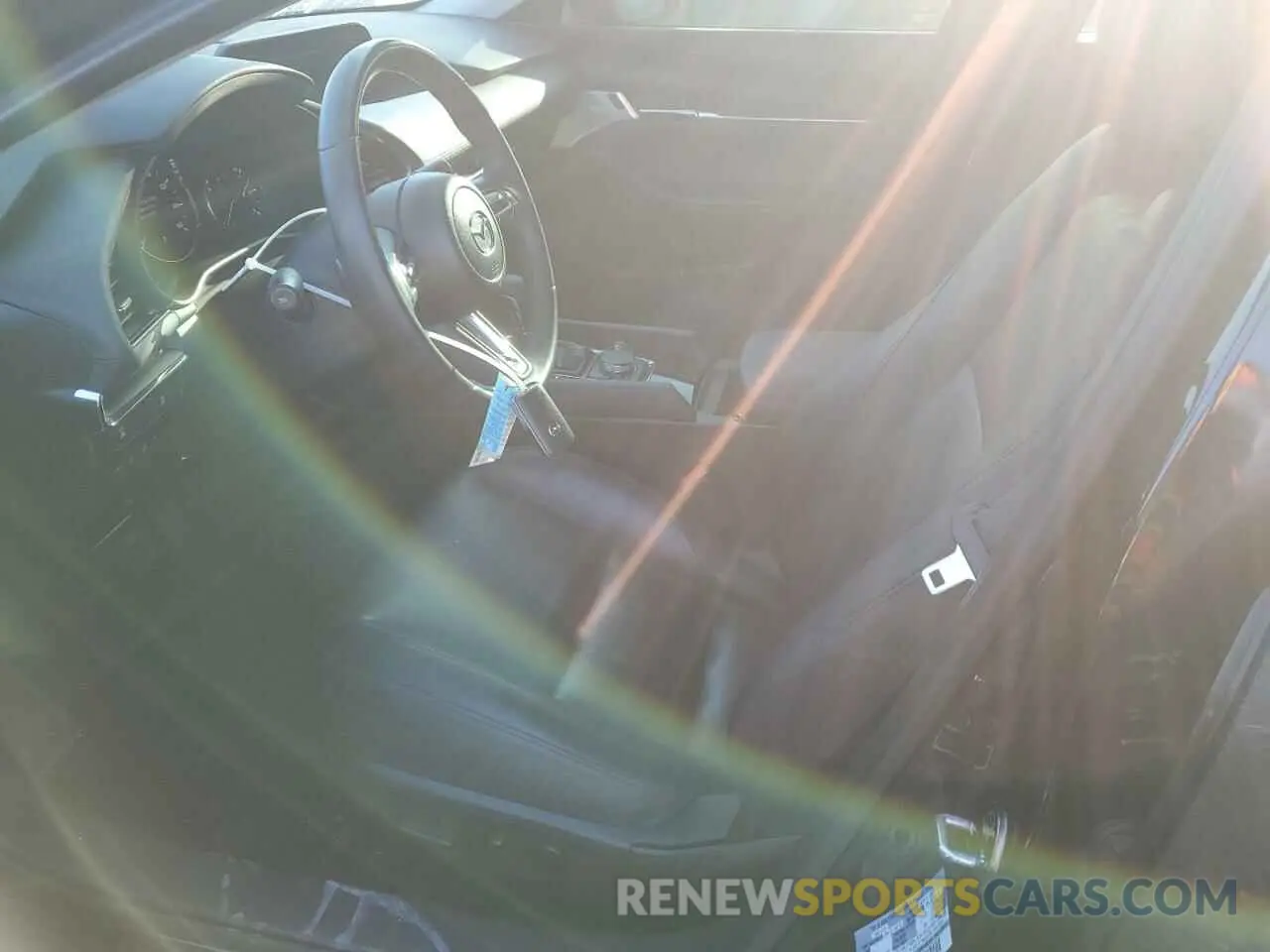 7 fotografías del automóvil dañado 3MZBPBDM1PM378054 MAZDA 3 2023