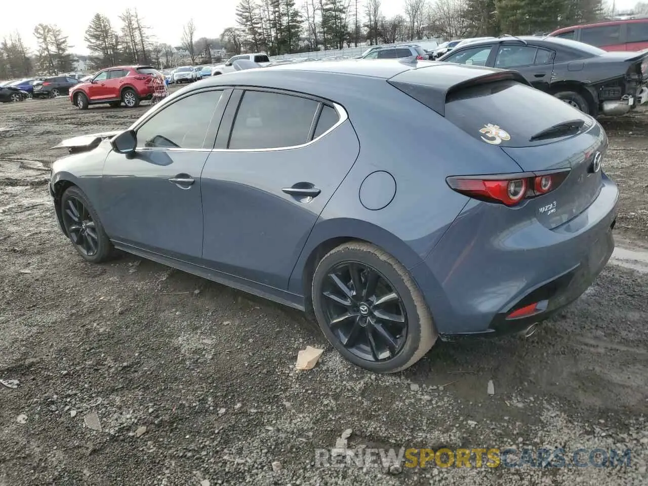 2 fotografías del automóvil dañado JM1BPBMM7P1600161 MAZDA 3 2023