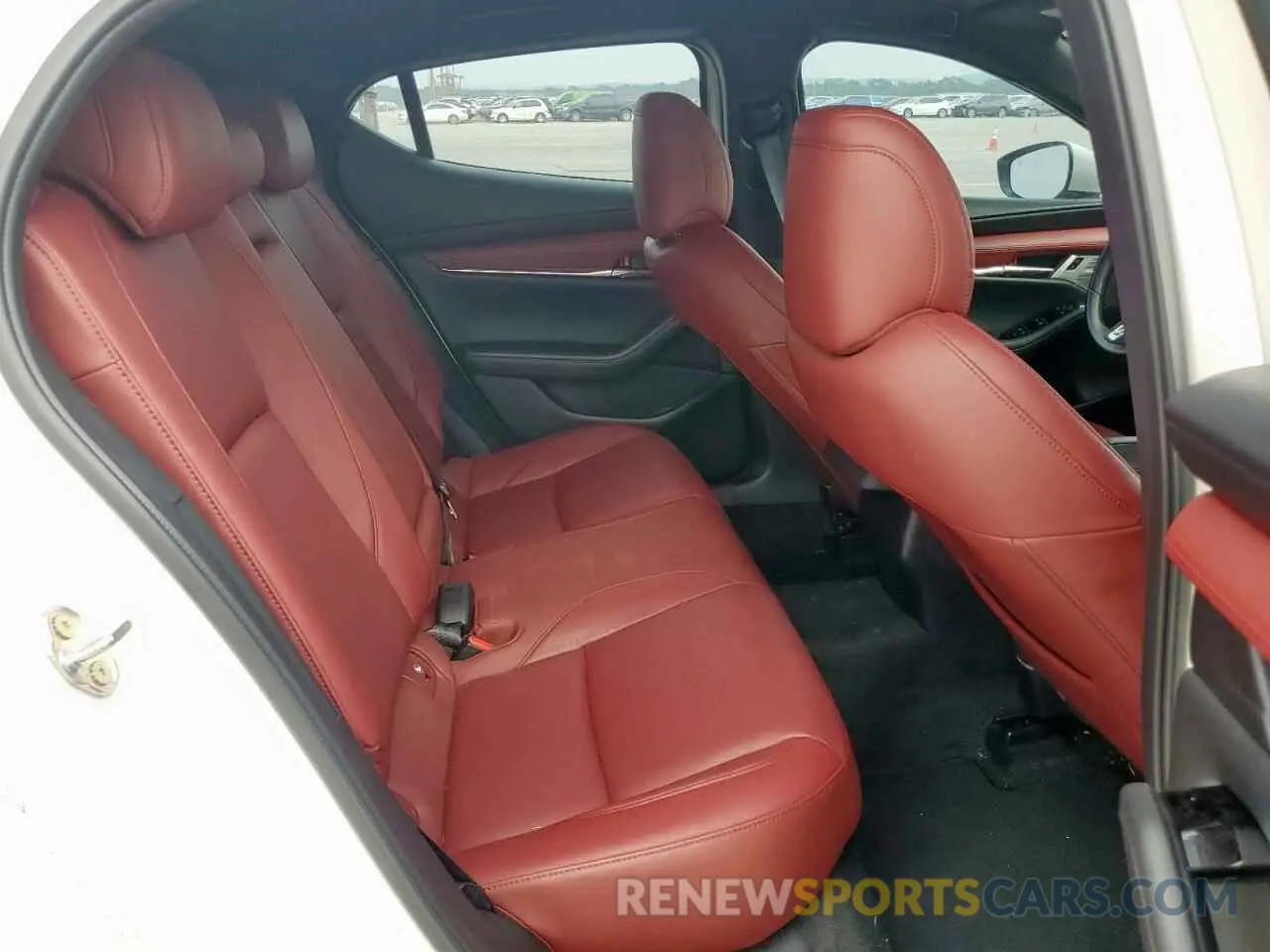 10 fotografías del automóvil dañado JM1BPBMMXP1621795 MAZDA 3 2023