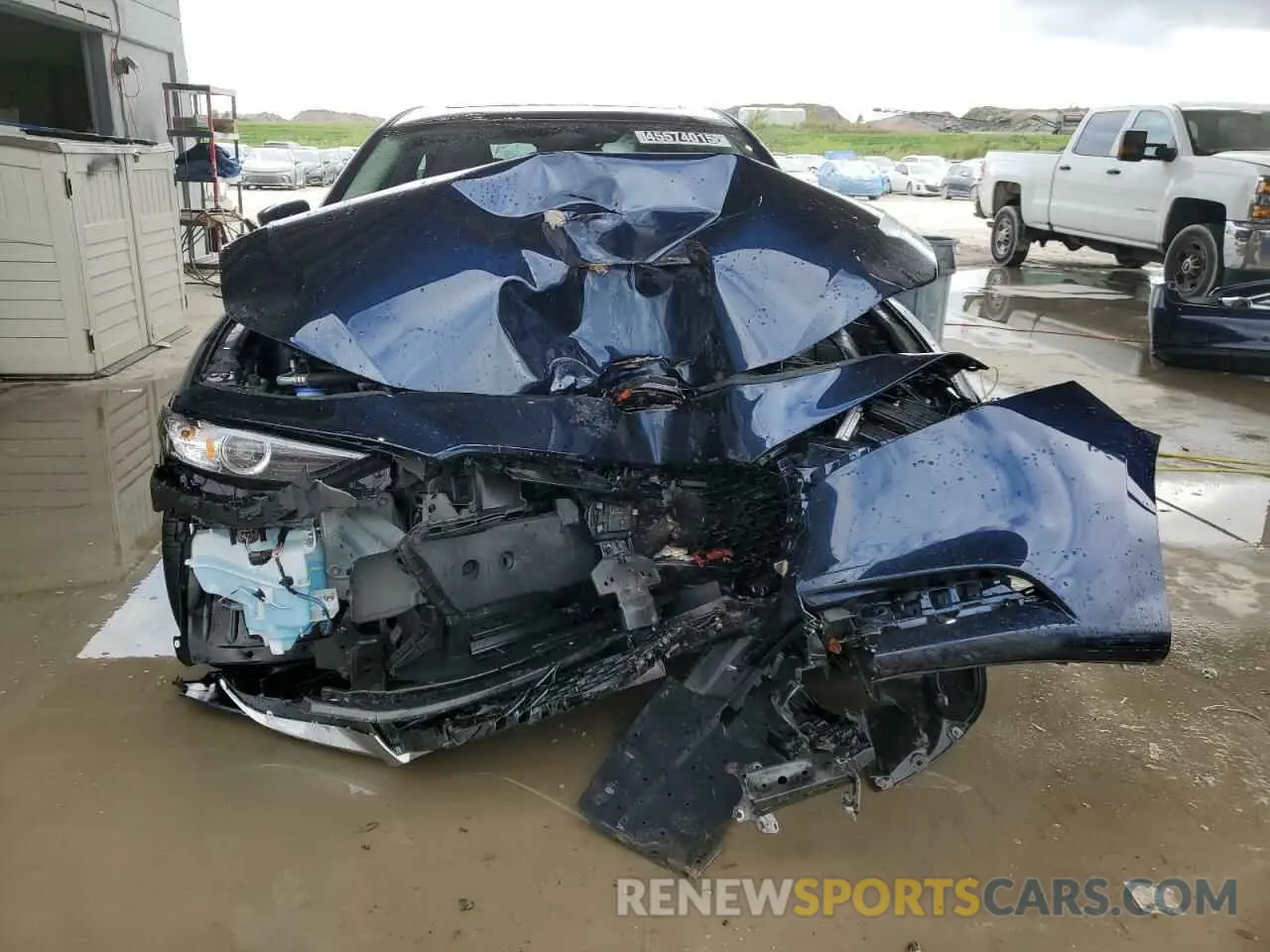 5 fotografías del automóvil dañado 3MZBPACM2RM417734 MAZDA 3 2024